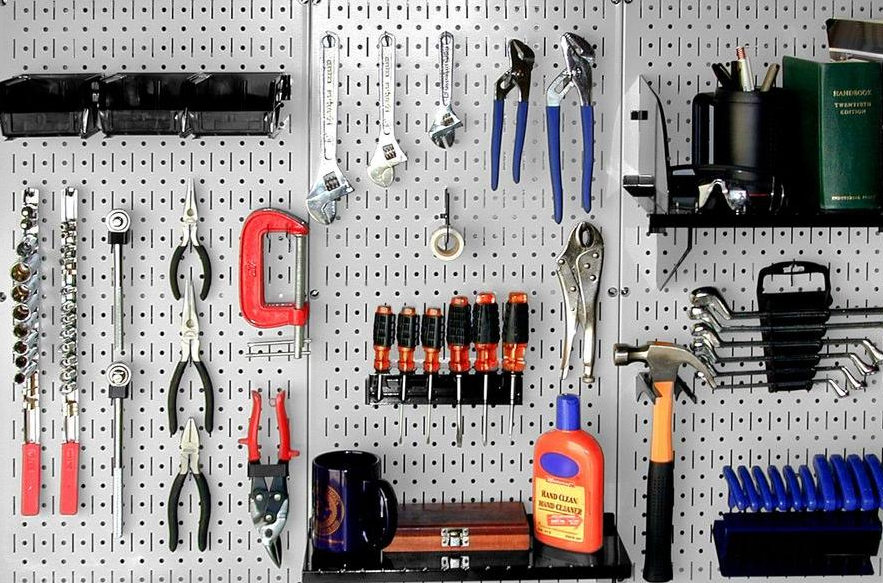 Хранение инструмента дома и в гараже – как организовать удобную систему